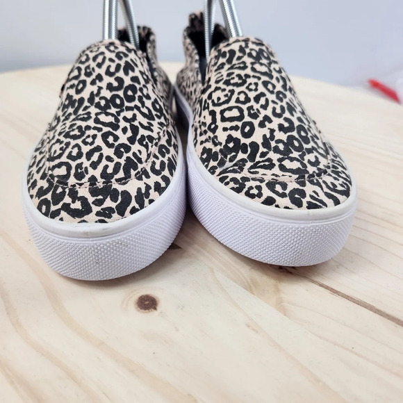 ASOS Dexter Slip On Leopard Animal Print Tennis Shoes Size UK 6 US 7 - Picture 9 of 12